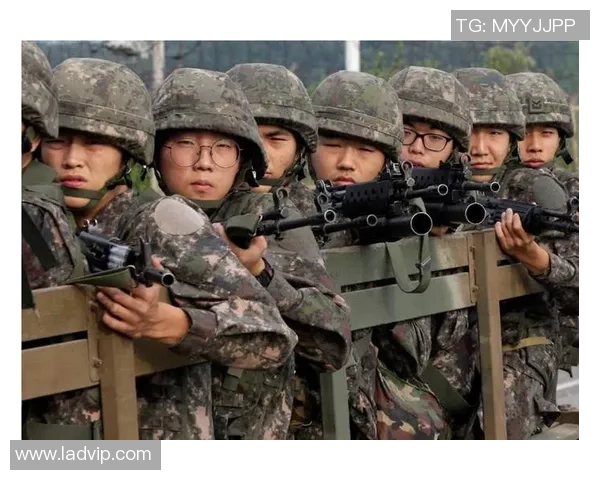 韩国足球明星们的服兵役经历与职业生涯的影响分析