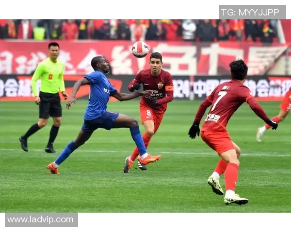 上海乒乓球队凭借68分稳居冠军赛积分榜首位展现强劲实力