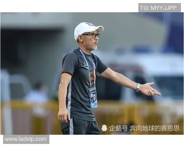 重庆排球队节奏之争引发热议球迷与专家各执己见